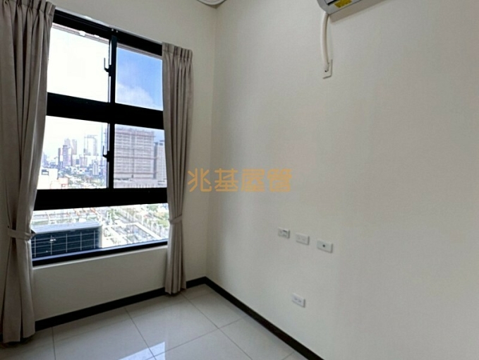 兆基社會住宅🏡免仲/春日路福容佳麗堡3房車/可租補（第1張）