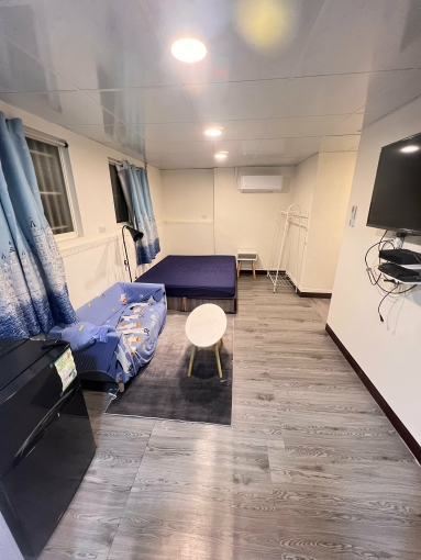 藝文大套房變頻冷暖氣獨立洗衣機對外窗（第1張）