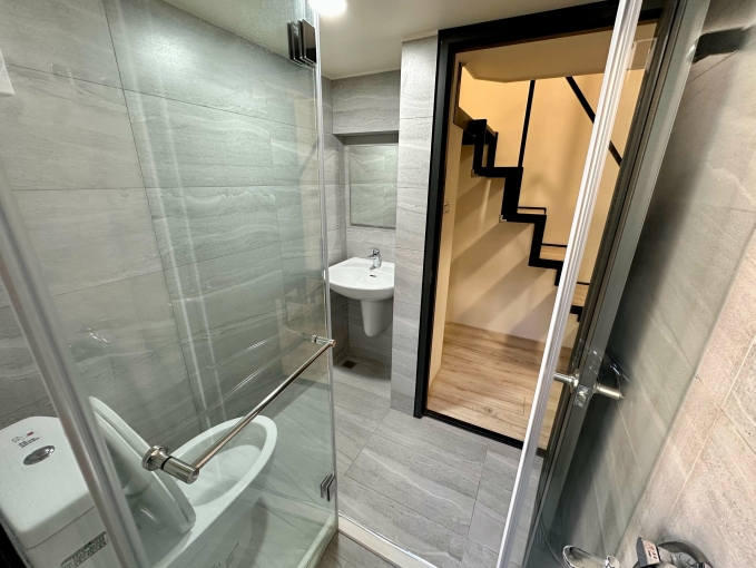 床前明月光💕陽台獨洗💕稀有樓中樓⚡可租補✨近一中 中友💕宇你相見（第12張）