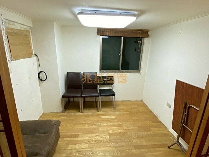 兆基社會住宅🏡👍🏻社會住宅羅傑摩爾溫馨2+1房👍🏻（第9張）