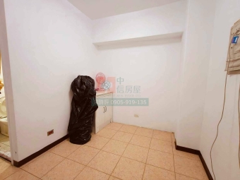 🎯桃園夜市生活圈 ✨三房好宅限量出租🔥 🏠《福泰金城｜溫馨三房・誠可議可補助💰》（第2張）