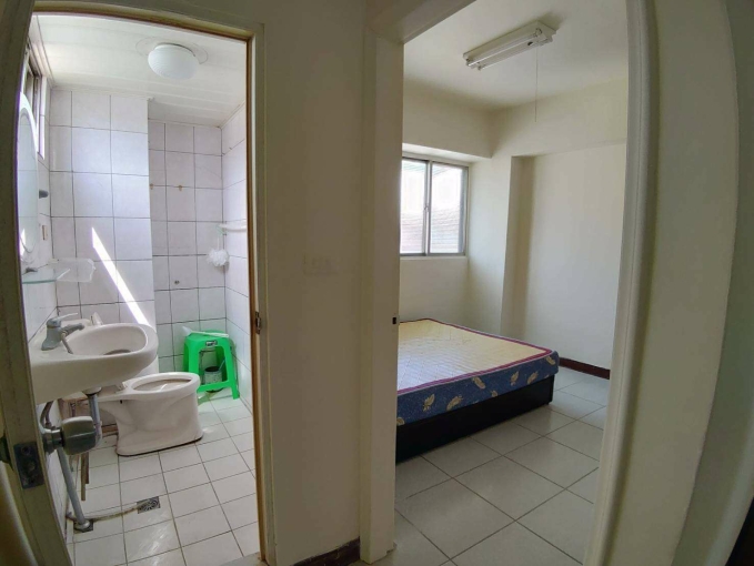 正一房一廳💎可寵💎流理台💎電梯💎台水電 - Image 2