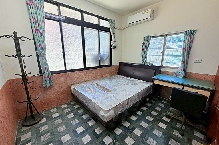 兆基社會住宅🏠免仲可入籍-前鎮一德路透天4房(第4張)