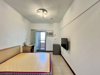 仲免⭐可租補｜有陽台｜入門玄關｜中高樓層套房含管（第2張）