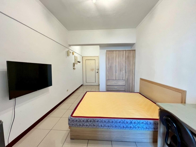 仲免⭐可租補|有陽台|入門玄關|中高樓層套房含管(第4張)