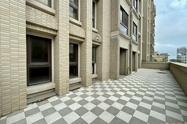 兆基社會住宅🏠客運園區大三房/專有大露臺可補助（第14張）