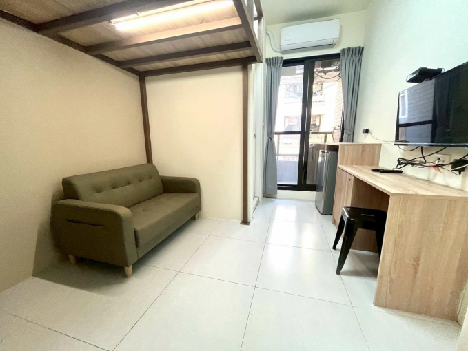 租屋補助✨陽台獨洗✨電梯✨子母車✨飲水機✨機車位（第2張）