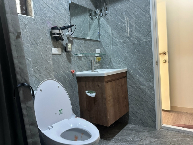 自租單純3樓全新大套房 - Image 3