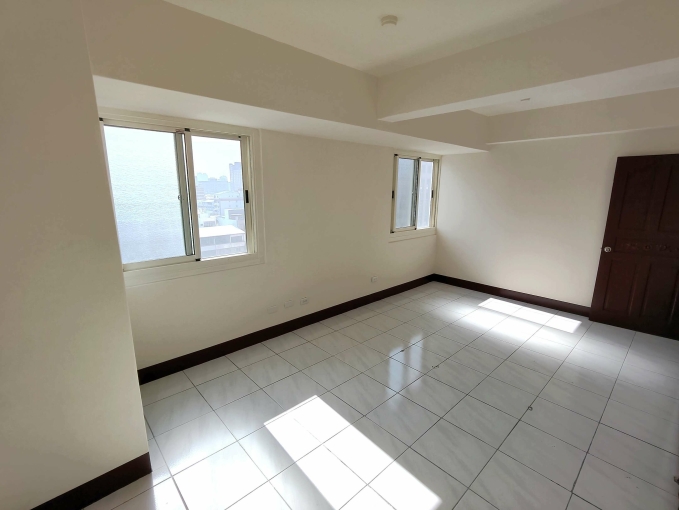 橘子🍊文心路四段肯德基旁🍊大2+1房2衛🍊含平車可租補（第9張）