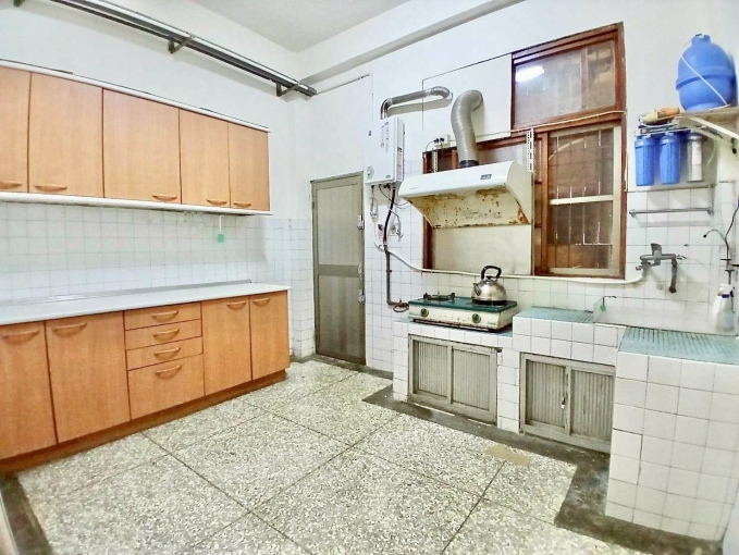 整棟便宜出租✨可租補報稅戶籍✨可公司宿舍✨近台中火車站（第7張）