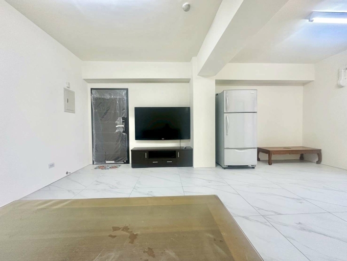 🔥南屯大三房🔥可租補🔥機上車位家俱全配🔥近國道（第2張）