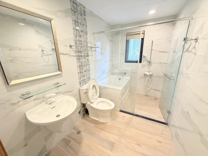 ✨雙冷氣 有浴缸✨可租補✨子母車✨乾溼分離✨採光超好（第13張）