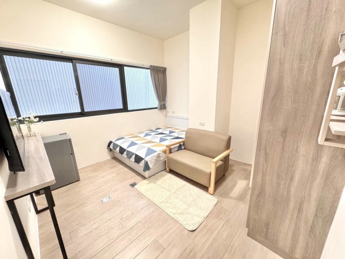 中清套房⭐衛浴開窗✨採光佳（第15張）