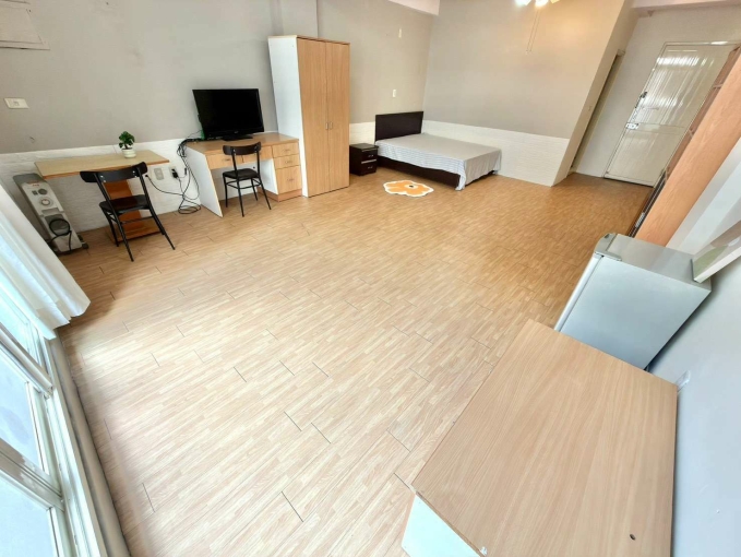 西裝快皺掉了⚡魔術大空間✨可租補✨獨洗獨曬💕近北平 天津商圈⚡宇你相見（第8張）