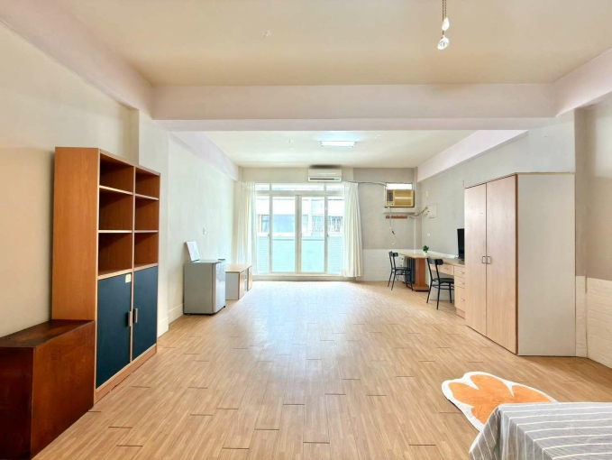 西裝快皺掉了⚡魔術大空間✨可租補✨獨洗獨曬💕近北平 天津商圈⚡宇你相見（第4張）