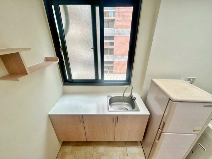 宇你相見💕陽台獨洗✨可租補🎉近北平 漢口 昌平商圈（第14張）