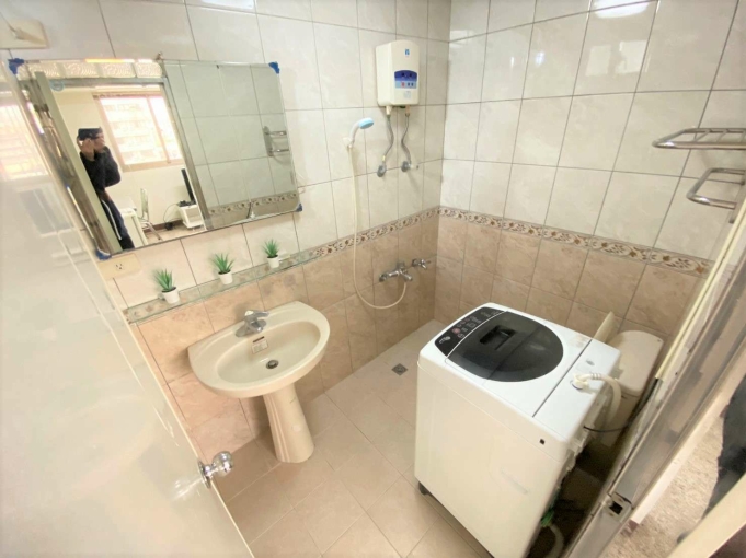 雙租補☆電梯套房☆飲水機☆子母車（第8張）