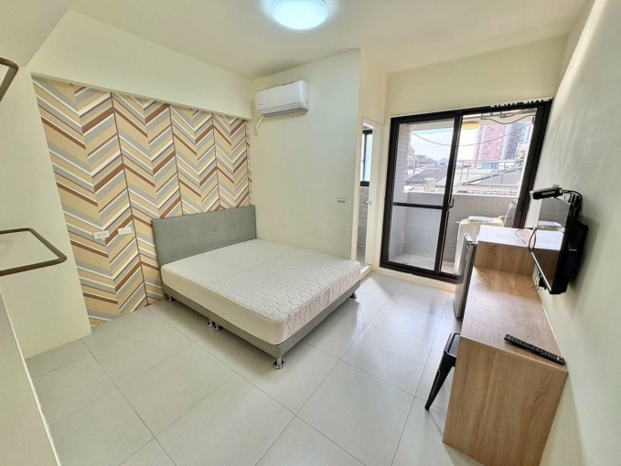 我有鑰匙你有鎖嗎💕陽台獨洗✨可租補🎶宇你相見💕近中國醫（第1張）