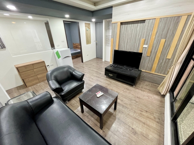 漢口✨陽台❤️1+1✨多了一個工作的空間（第3張）