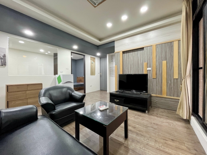 漢口✨陽台❤️1+1✨多了一個工作的空間（第4張）