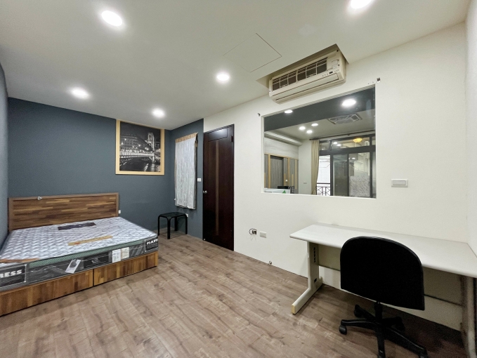 漢口✨陽台❤️1+1✨多了一個工作的空間（第10張）