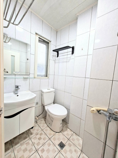 *可短租*很新透天電梯套房*陽台獨洗曬*飲水機*子母車*地點佳`（第9張）