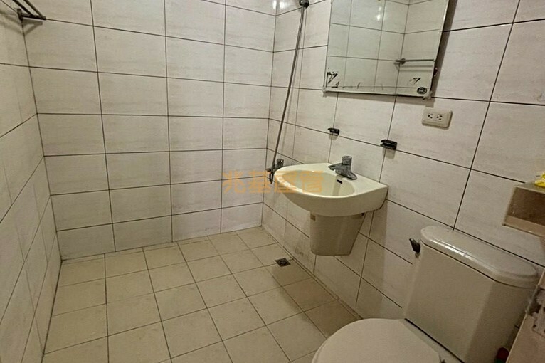 兆基社會住宅🏠頂樓看見海自由發揮優質電梯五房（第13張）