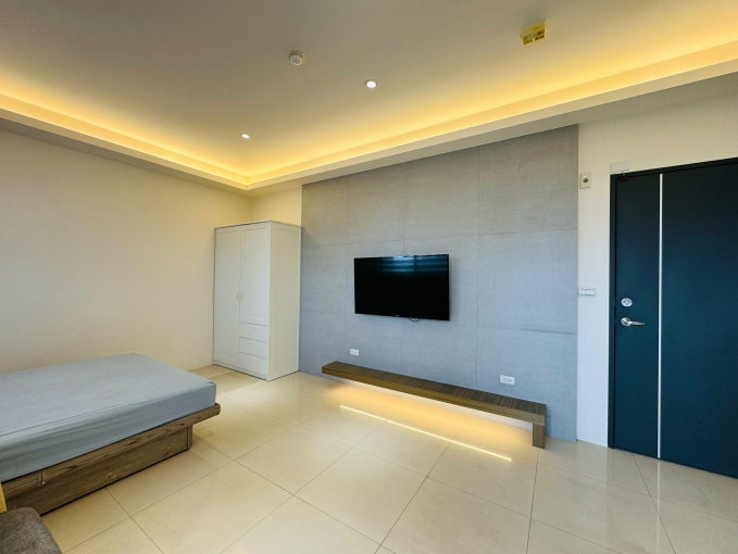 豐原市中心 高樓層獨洗獨曬車位大套房 - Image 3