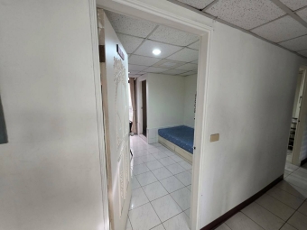 林森大同路口陽台套房 - Image 8