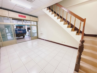 宜欣國小★大地之愛★四米挑高樓店（第3張）