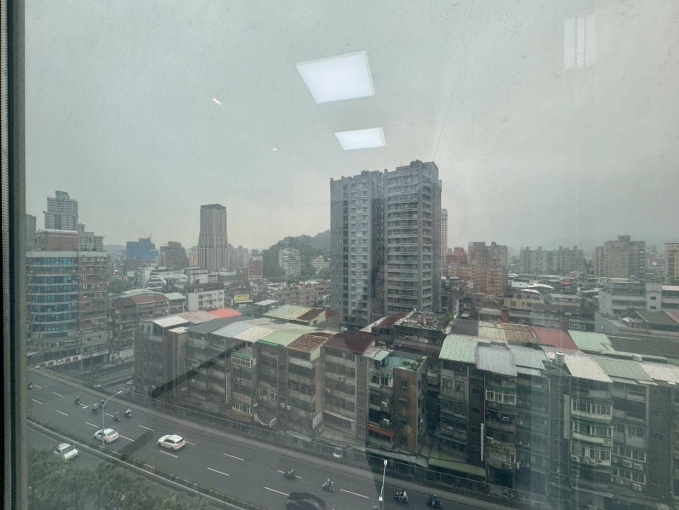 捷運大坪林站.江陵辦公室出租（第1張）