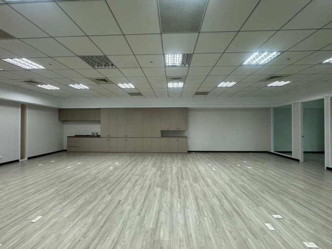 捷運大坪林站.江陵辦公室出租（第2張）