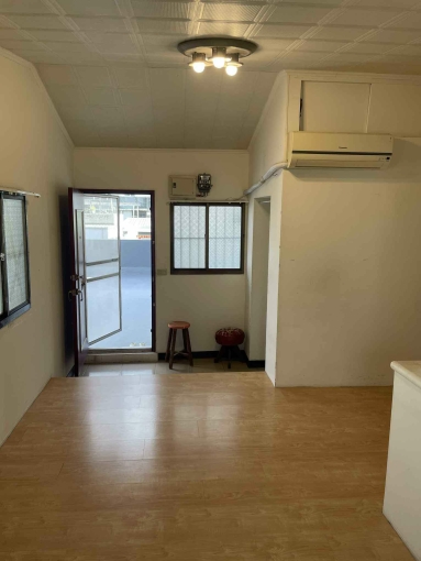 ✨🏠 信義區頂樓小套房出租|限女性|捷運市政府站 ✨(第2張)