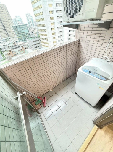 住你好運㊗️台水電、可租補入籍✅陽台獨洗曬（第4張）