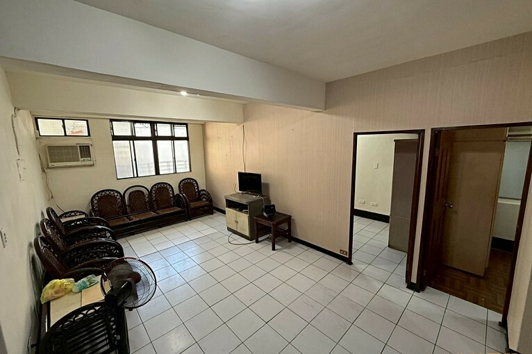 兆基社會住宅🏠安瀾橋✅陳家蔥油餅正對面✅超便宜低樓層4房✅（第1張）