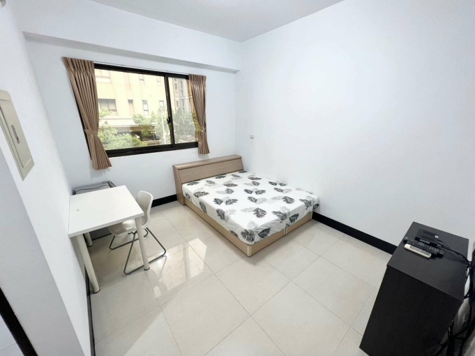 東山路❤可租補🍗採光好 - Image 1