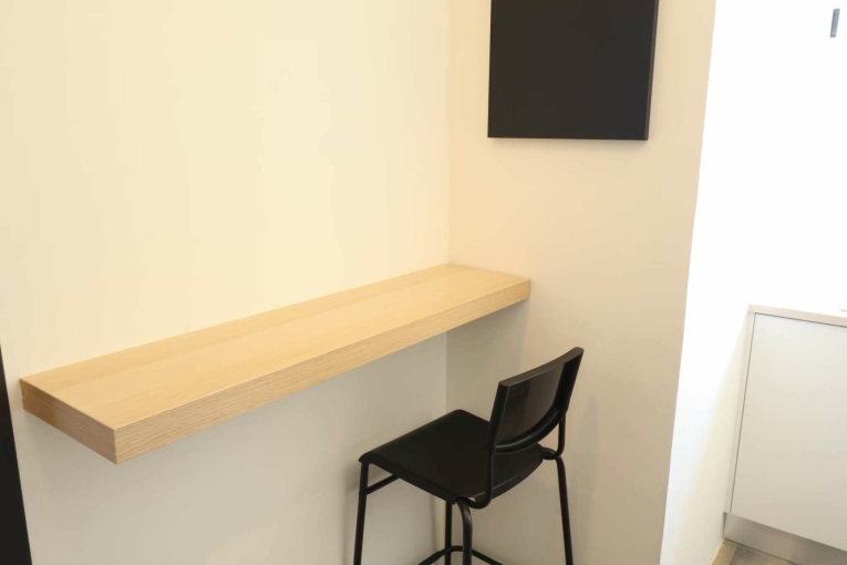 租補★爬梯~1分鐘逢甲大學★變頻★誠可議5月入住 - Image 1