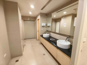 捷運西湖挑高店面、一層一戶、漂亮設計裝潢（第6張）