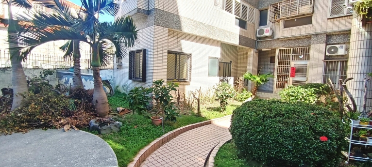 74&松竹路口大3房+車位出租 - Image 2