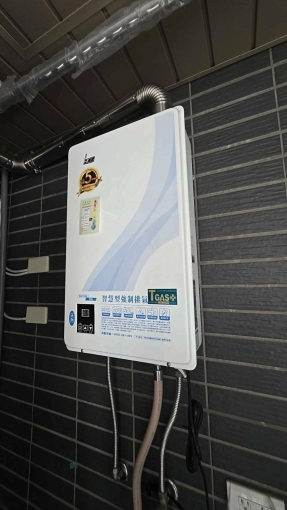 🏡可租補!免仲介費!近先嗇宮站!超大客廳質感兩房出租! - Image 13