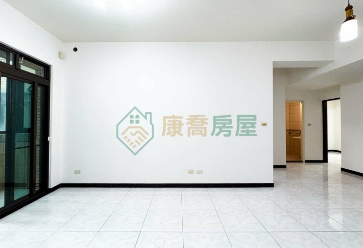 🌳大坪林MRT裕隆城｜寵物友善｜中庭花園靜謐電梯3房（第2張）