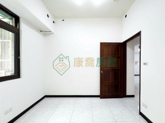 🌳大坪林MRT裕隆城｜寵物友善｜中庭花園靜謐電梯3房（第8張）