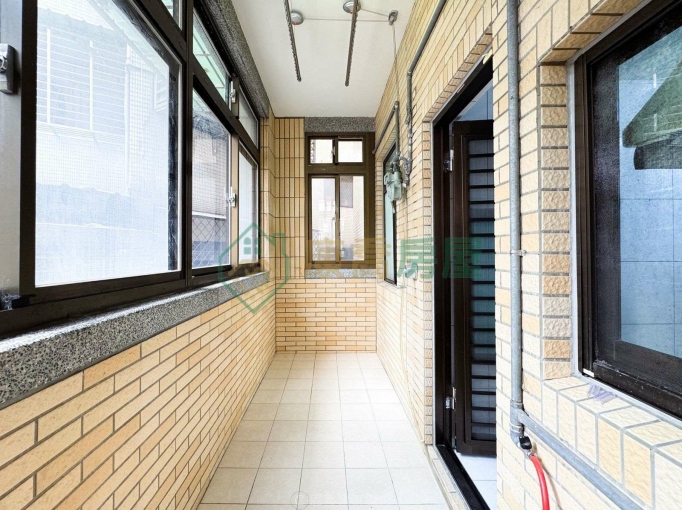 🌳大坪林MRT裕隆城｜寵物友善｜中庭花園靜謐電梯3房（第12張）