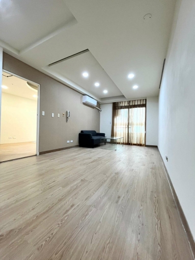 台灣大道福華飯店小豪宅出租~1大房1廳1 衛1陽台 - Image 1