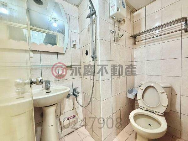 可寵可租補台水台電南區愛買大慶商圈有流理台有陽台電梯套房含平面車位~景勝租屋最謹慎（第5張）