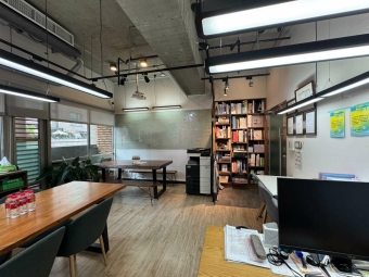 永安市場站.電梯大樓明亮舒適設計師辦公室303（第4張）