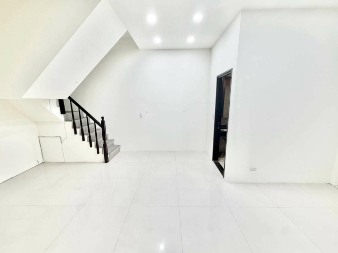 🔥中原站🏡屋齡新一樓可住辦/店面/工作室✅報稅營登(第4張)