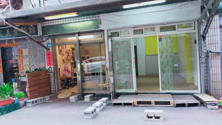 有裝潢店面：近圓通路菜市場、雙和醫院（第10張）