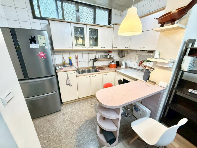 逢甲💕租補❤️台電✨中島吧台（第1張）