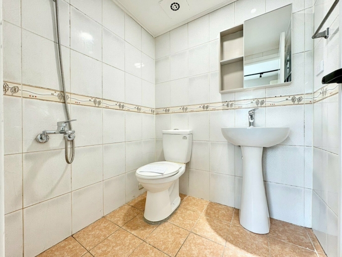 近北屯路東山路商圈設備家具齊全精美裝潢 - Image 11